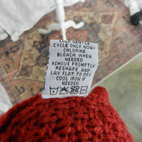 Lovers + Friends So Good Cable Knit Sweater Size S Red Pullover Jumper Chunky - Picture 9 of 9